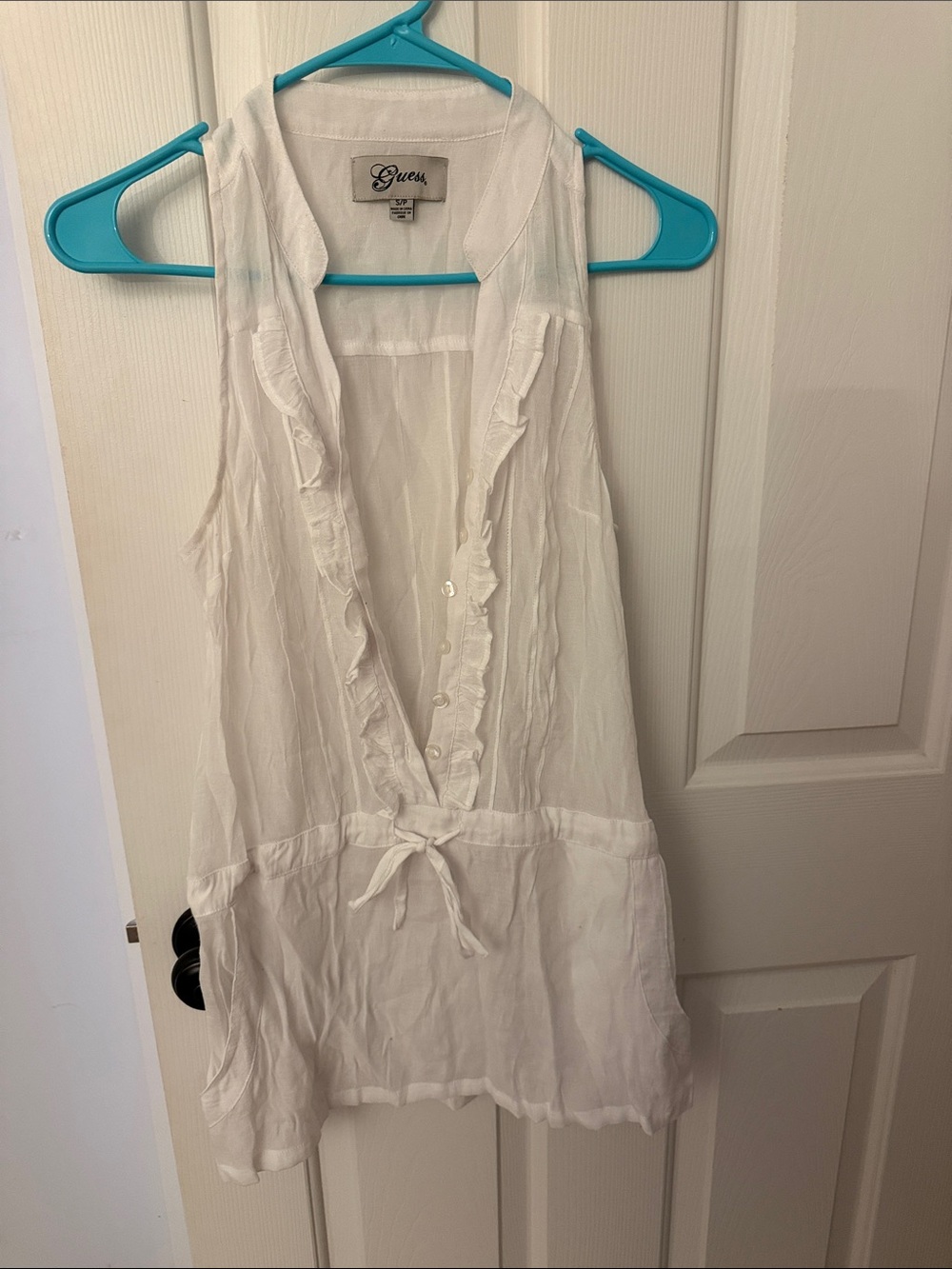 Guess White Sleeveless Ruffle Tie-Front shirt